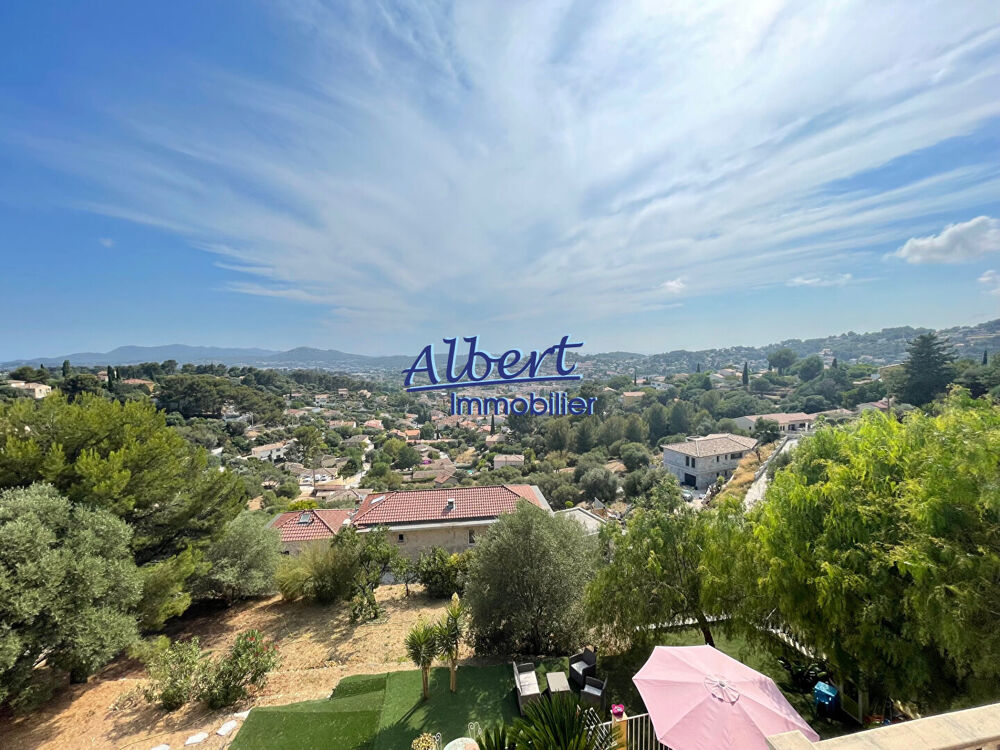VILLA OLLIOULES - 8 pièce(s) - 225,32 m2