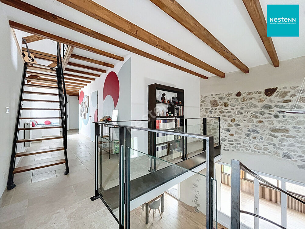 Mésigny _ Charmante et spacieuse maison familiale avec jardin, cave et garage, à vendre