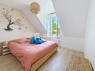  Appartement à louer 4 pièces 69 m²