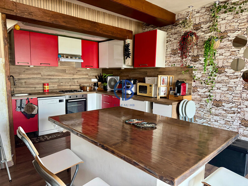 Vente Maison Maison 4 pièces 179m2 avec dépendances Brangues