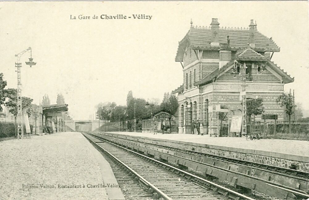 Vente Appartement Appartement CHAVILLE  gare cRER C Chaville Vélizy  2 pièces   47 m2  CHARME, CALME ET EMPLACEMENT IDÉAL Chaville
