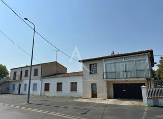  Immeuble à vendre 5 pièces 136 m² Rochefort