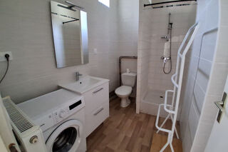  Appartement à louer 3 pièces 52 m²