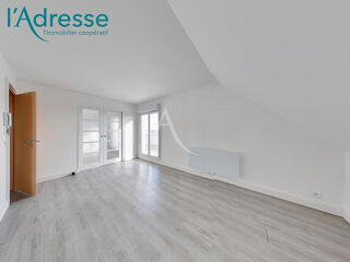  Appartement � louer 4 pi�ces 77 m�