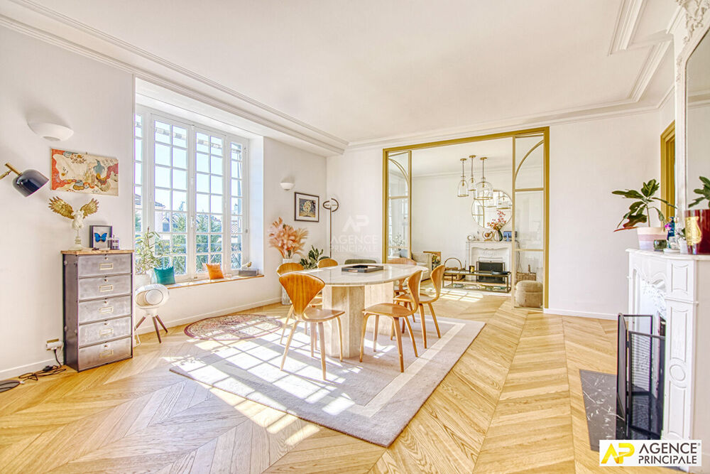 Versailles Notre-Dame Les Prés- Appartement 6 pièces 158 m² au sol (150 m² Carrez) 2eme et dernier étage - -