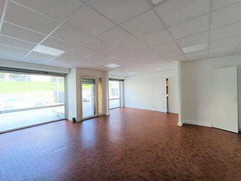 Local commercial - ST GENIX LES VILLAGES - AXE PASSANT 480 73240 Saint genix les villages