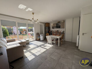  Maison à louer 4 pièces 83 m²