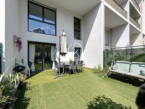   Lyon 9, Appartement T5 Duplex de 105.66 m2 avec jardin et garage, accs direct  Gare de Vaise et aux diffrentes commodits. Appartement - 5 pice(s) - 106 m