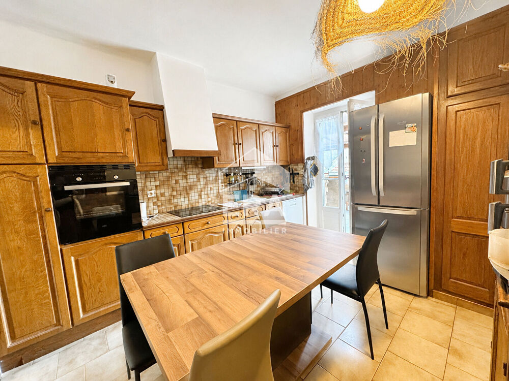 Vente Immeuble Immeuble Laragne Monteglin 8 pièce(s) 229 m2 Laragne monteglin