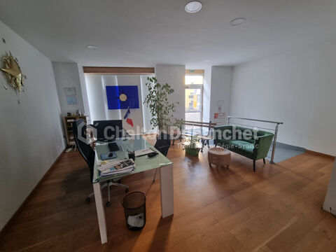 Roanne, Local commercial de 70.90 m&sup2; 65000 42300 Roanne