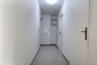  Appartement � vendre 4 pi�ces 70 m�