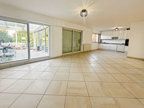  Appartement � louer 5 pi�ces 98 m�