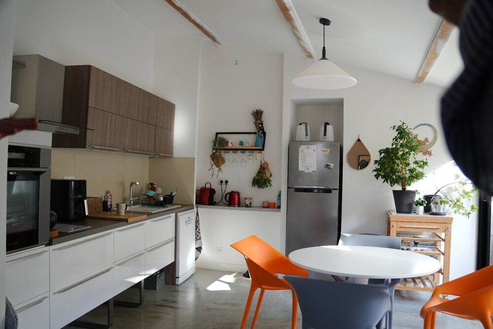 Vente Maison EYRAGUES Maison de village avec terrasse située à deux pas du centre ST REMY de Pce à 5km Eyragues