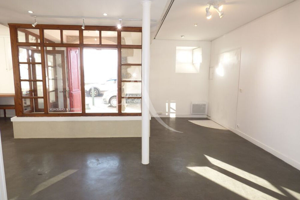   Local commercial Saint Jean De Luz d'environ 50 m2 