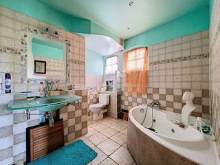  Maison à vendre 8 pièces 200 m²