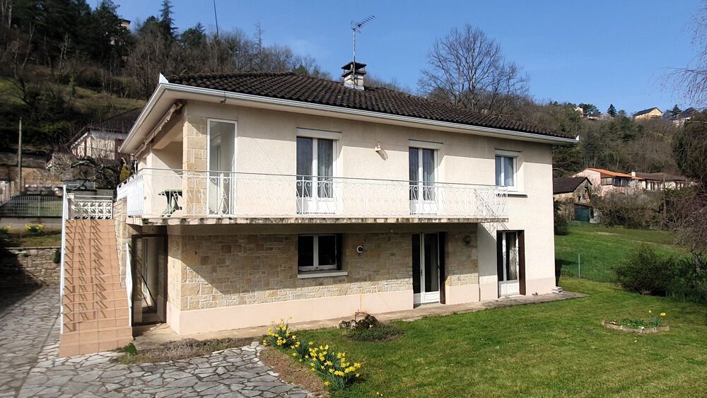 Maison 7 pièces 174 m² · à Villefranche de Rouergue · 174 m² · 164 900 €