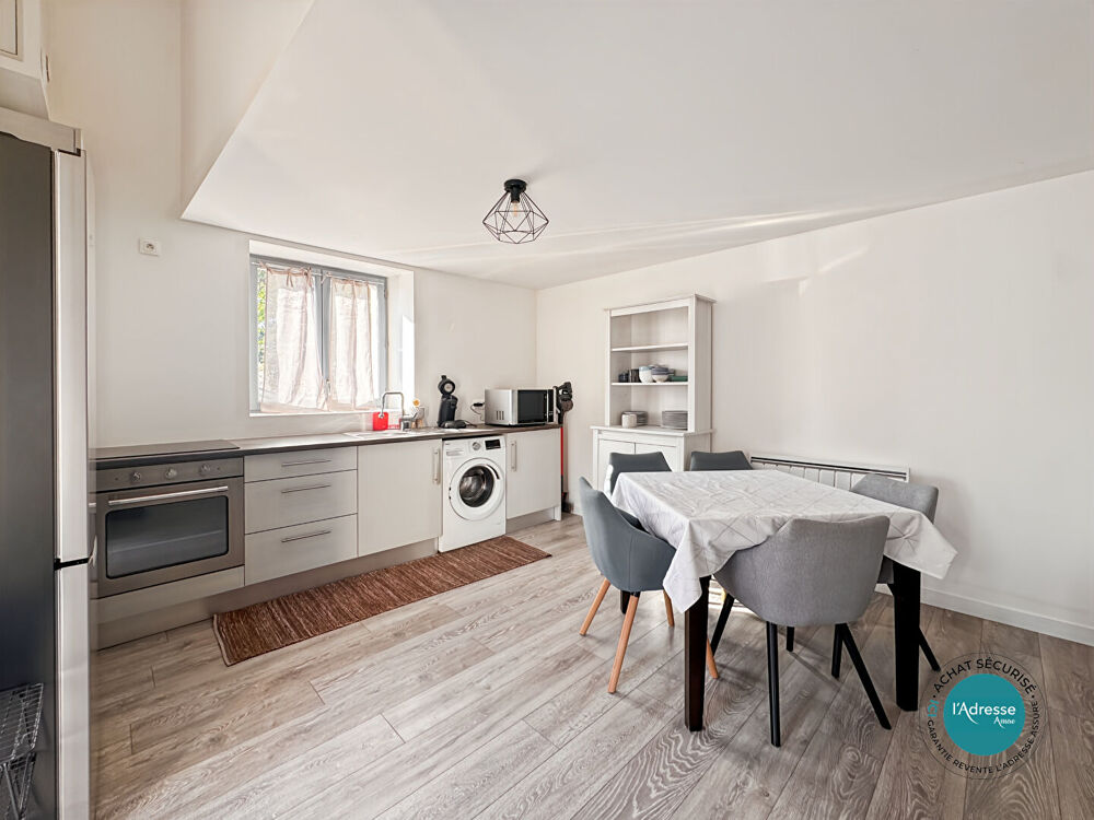 Duplex individuel 46.85m² rénové en hypercentre Mennecy