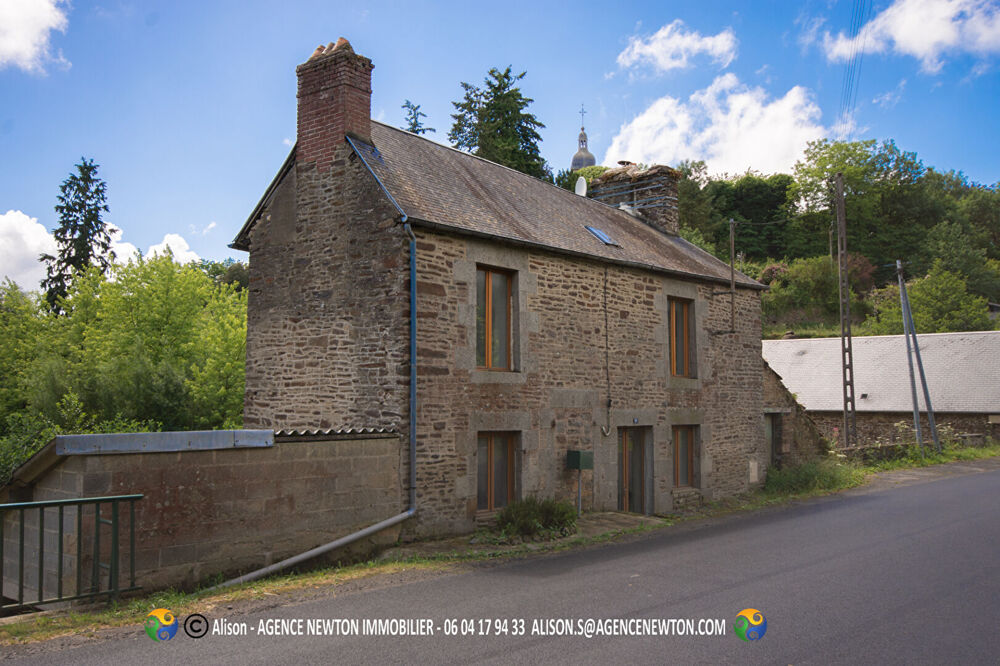 Vente Maison SOUS-OFFRE - NORMANDIE, La Manche, Saint-James. Maison individuelle 2 chambres, à proximité du centre-ville. Saint james