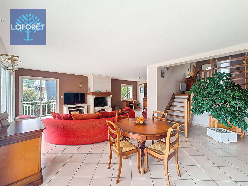 Vente Maison Maison avec vue Fécamp 6 pièce(s) 145 m2 Fecamp
