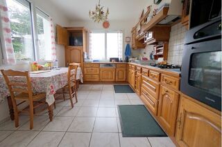  Maison à vendre 10 pièces 146 m²