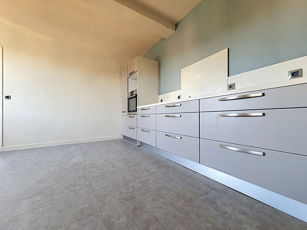 APPARTEMENT ST JEAN DE BOURNAY - T2 de 50 m2