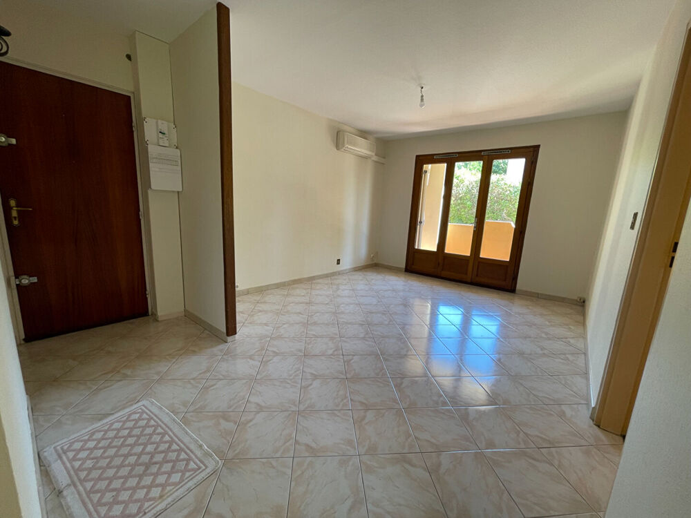 Location Appartement À LOUER ? Appartement T4 de 67 m² avec balcons, cave et parking privatif ? Les Milles Aix en provence