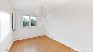  Appartement à louer 2 pièces 45 m²