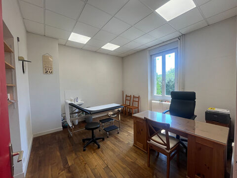 A LOUER - Rochefort-En-Terre-  Local professionnel ?  15m2 - Maison m&eacute;dicale - 670 56220 Rochefort en terre