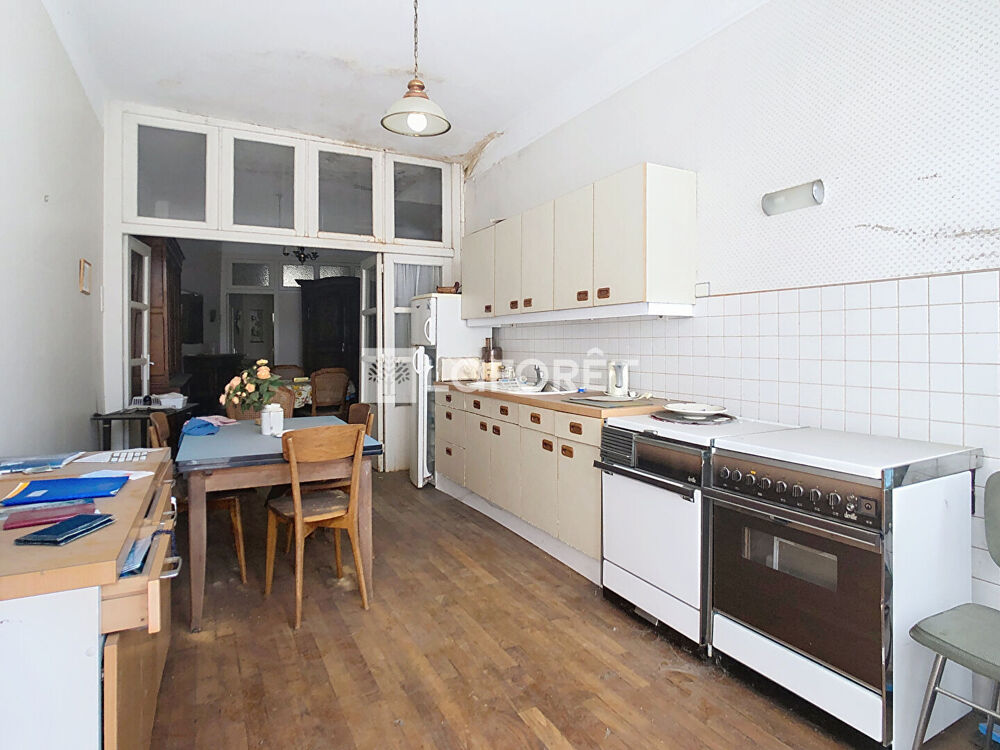 Vente Immeuble Immeuble Guer 11 pi�ce(s) 300 m� garage Guer