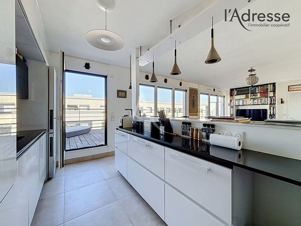 Duplex 113m² Quartier République - Terrasse - Parkings et cave