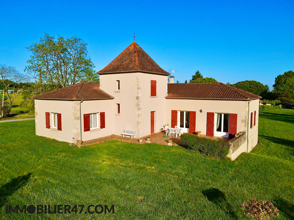 VILLA TRADITIONNELLE AU COEUR DE PRAYSSAS