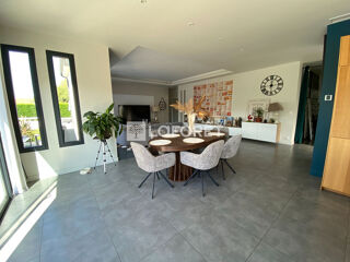  Maison � vendre 6 pi�ces 200 m�