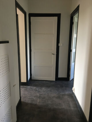  Appartement à louer 3 pièces 64 m²