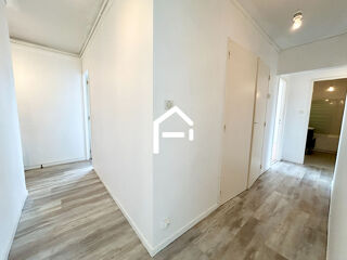  Appartement à louer 3 pièces 67 m²