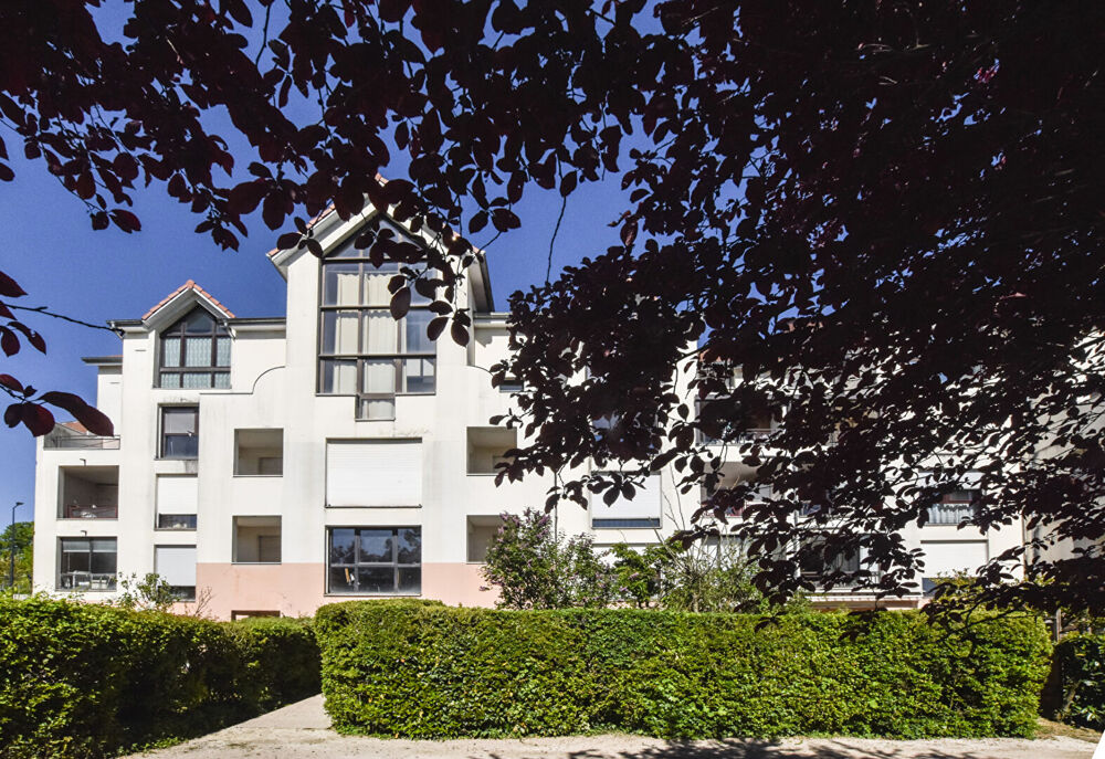 APPARTEMENT BESANCON en Rez de Jardin - Terrasse - 5 pièce(s) - 100 m2