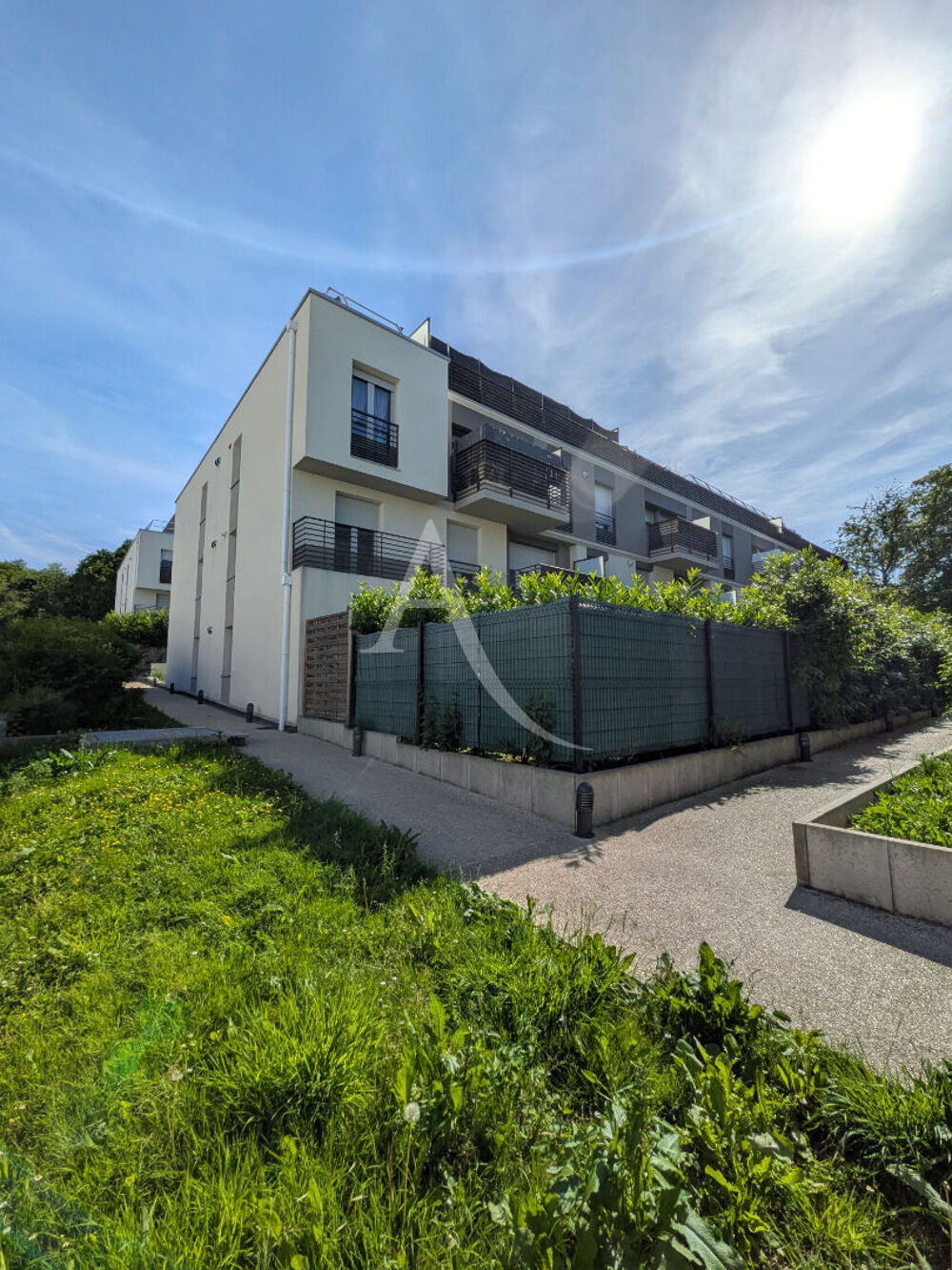 Vente Parking/Garage Parking / box Champs Sur Marne 26 m2 Champs sur marne