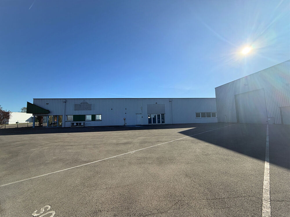   Local industriel 2 000m² A VENDRE - BESANCON  NORD Besancon