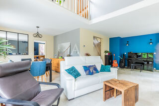  Maison � vendre 7 pi�ces 150 m�