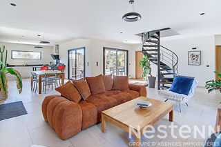  Maison � vendre 8 pi�ces 190 m�