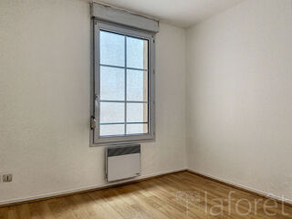  Appartement à louer 3 pièces 66 m²