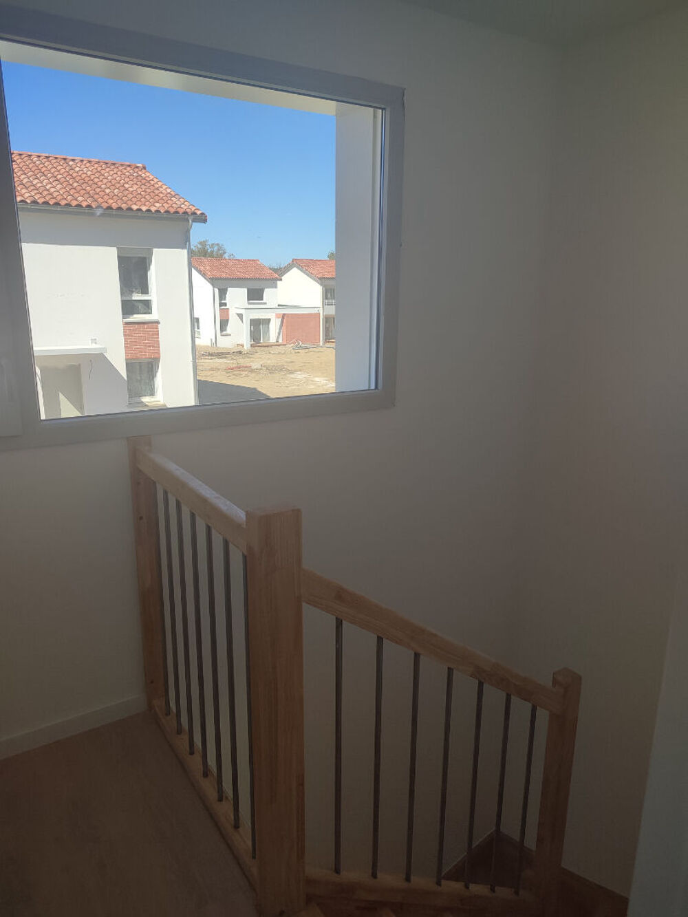 VILLA T5 Climatisé, JARDIN PISCINABLE, TERRASSE ET GARAGE À TOURNEFEUILLE