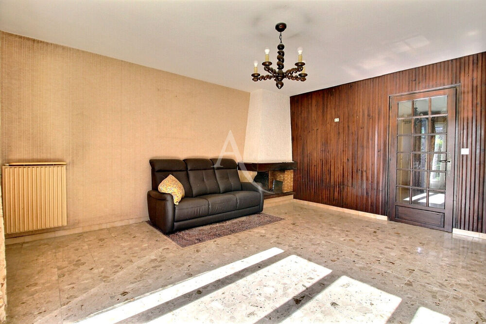 Vente Maison Maison 5 pièces Maurepas