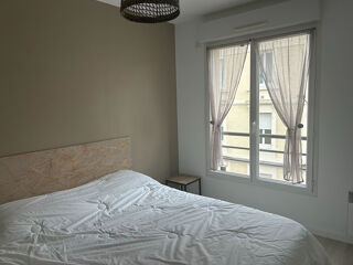  Appartement à louer 3 pièces 64 m²