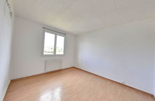  Appartement  vendre 4 pices 63 m