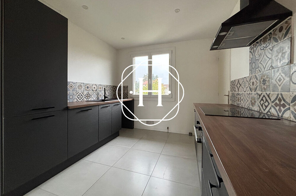 Location Appartement Appartement Bourg En Bresse 4 pièce(s) 87.60 m2 Bourg en bresse