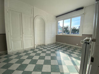  Appartement à louer 2 pièces 68 m²
