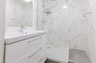  Appartement  vendre 4 pices 77 m