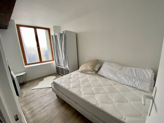  Appartement à louer 2 pièces 35 m²
