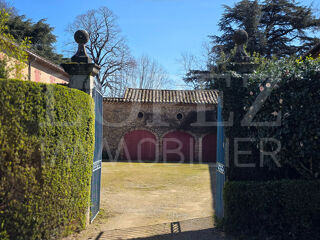  Villa à vendre 12 pièces 335 m²
