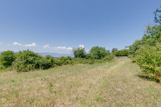  Terrain à vendre 694 m²